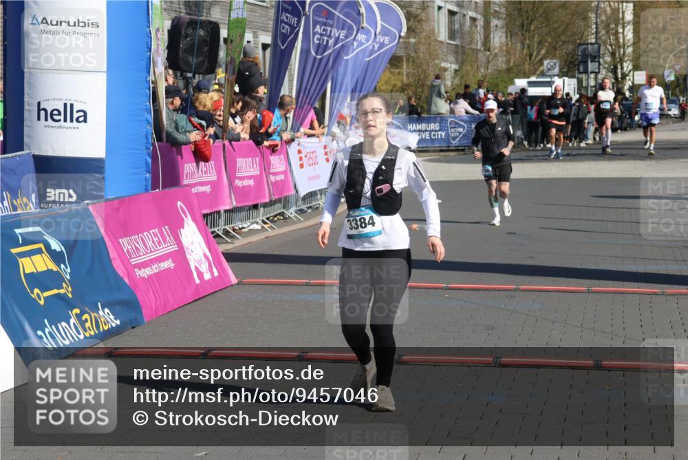 12.04.2026 - 45. Internationalen Wilhelmsburger Insellauf Strokosch-Dieckow http://msf.ph/oto/9457046 12.04.2026 11:03:36 Ziel 3384 meine-sportfotos.de