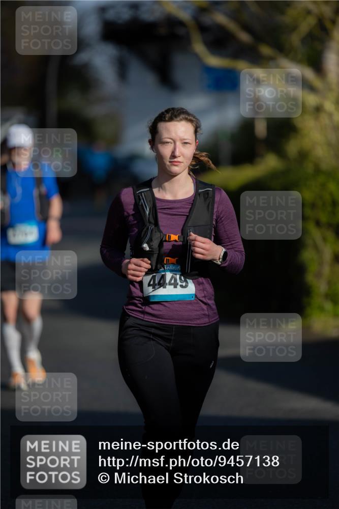 12.04.2026 - 45. Internationalen Wilhelmsburger Insellauf Michael Strokosch http://msf.ph/oto/9457138 12.04.2026 09:05:52 Laufen 4449 meine-sportfotos.de