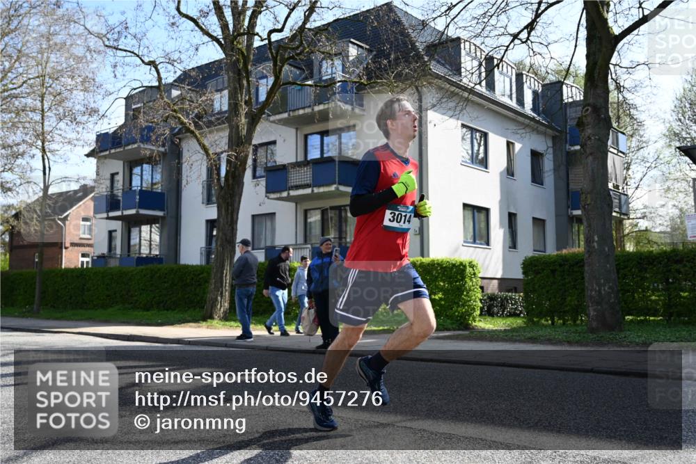 12.04.2026 - 45. Internationalen Wilhelmsburger Insellauf J. Mangold http://msf.ph/oto/9457276 12.04.2026 10:32:52 Ziel 2071, 3014, 5623, 3708, 4322, 3327, 5764, 5764, 2892, 5821, 4738, 2893, 5843 meine-sportfotos.de
