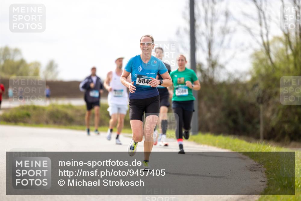 12.04.2026 - 45. Internationalen Wilhelmsburger Insellauf Michael Strokosch http://msf.ph/oto/9457405 12.04.2026 12:40:11 Laufen 5842 meine-sportfotos.de