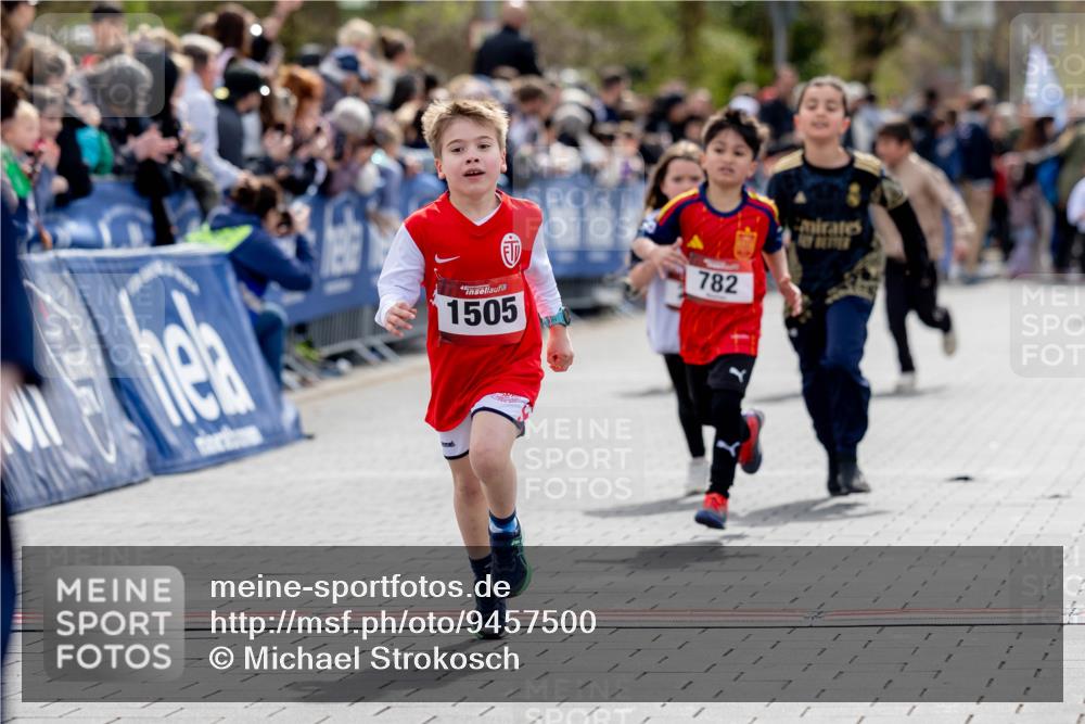12.04.2026 - 45. Internationalen Wilhelmsburger Insellauf Michael Strokosch http://msf.ph/oto/9457500 12.04.2026 14:08:44 Laufen 1505, 782 meine-sportfotos.de