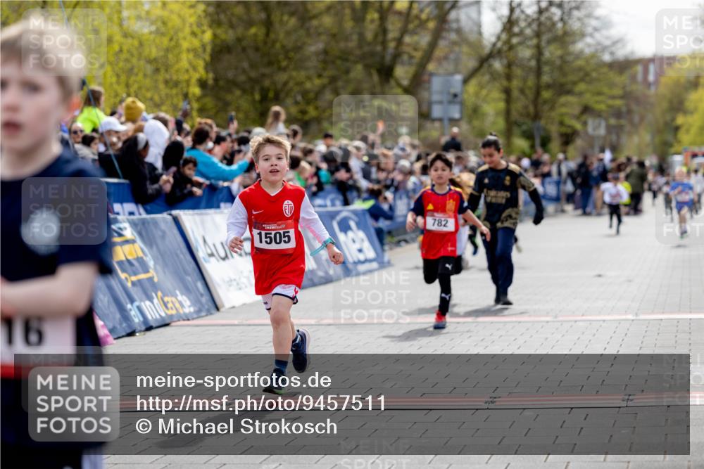 12.04.2026 - 45. Internationalen Wilhelmsburger Insellauf Michael Strokosch http://msf.ph/oto/9457511 12.04.2026 14:08:45 Laufen 16, 782, 1505 meine-sportfotos.de