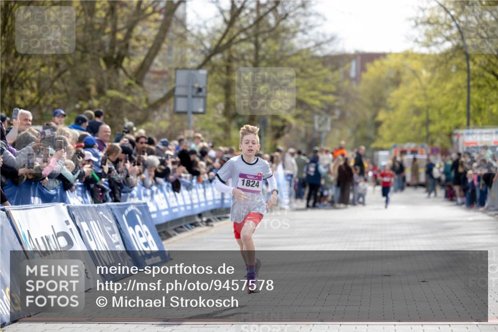 12.04.2026 - 45. Internationalen Wilhelmsburger Insellauf Michael Strokosch http://msf.ph/oto/9457578 12.04.2026 14:48:35 Laufen 1824 meine-sportfotos.de