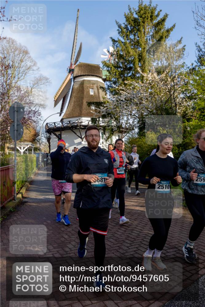12.04.2026 - 45. Internationalen Wilhelmsburger Insellauf Michael Strokosch http://msf.ph/oto/9457605 12.04.2026 09:03:10 Laufen 881, 5655, 2510, 259 meine-sportfotos.de