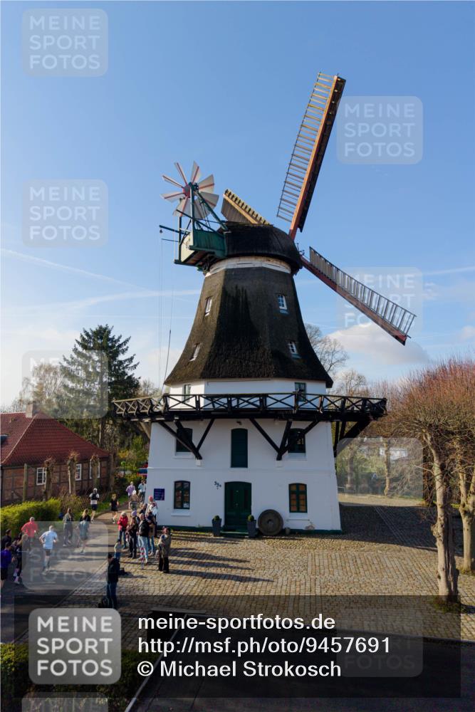 12.04.2026 - 45. Internationalen Wilhelmsburger Insellauf Michael Strokosch http://msf.ph/oto/9457691 12.04.2026 09:01:31 Laufen  meine-sportfotos.de