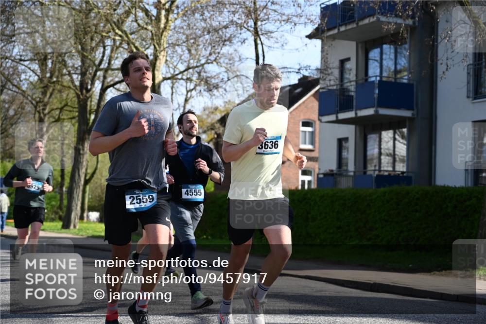 12.04.2026 - 45. Internationalen Wilhelmsburger Insellauf J. Mangold http://msf.ph/oto/9457917 12.04.2026 10:34:23 Ziel 3613, 2270, 4555, 2472, 2559, 3636, 3929, 5480, 3042, 3065, 2123, 3485, 3133, 4807, 3385, 2402, 2917, 2459, 2488, 2482, 4108, 3324, 5492, 5036, 5048, 2423, 2814 meine-sportfotos.de