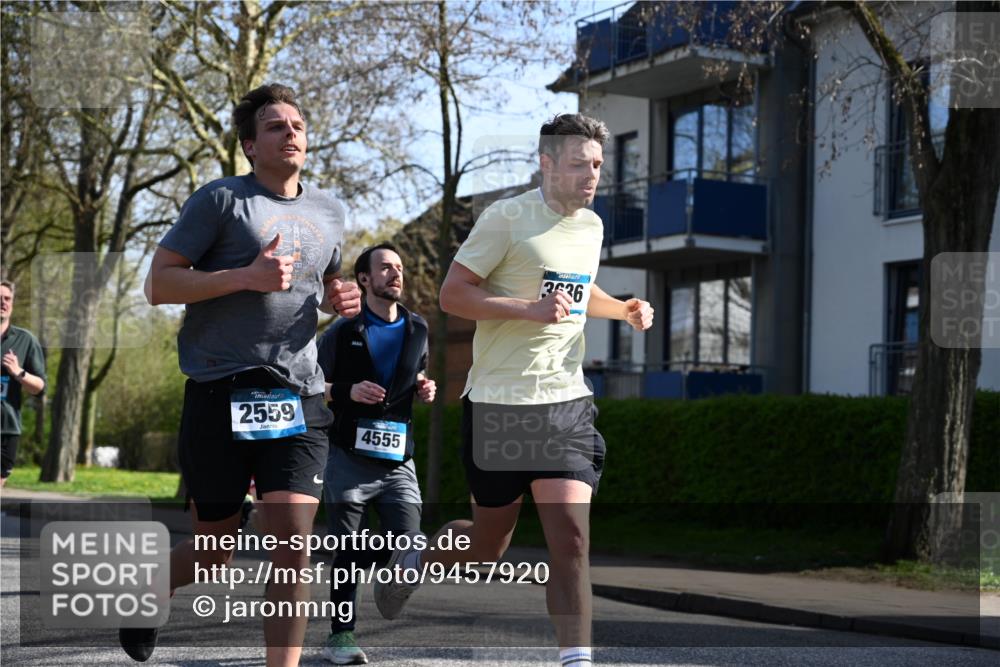 12.04.2026 - 45. Internationalen Wilhelmsburger Insellauf J. Mangold http://msf.ph/oto/9457920 12.04.2026 10:34:23 Ziel 3613, 2270, 4555, 2472, 2559, 3636, 3929, 5480, 3042, 3065, 2123, 3485, 3133, 4807, 3385, 2402, 2917, 2459, 2488, 2482, 4108, 3324, 5492, 5036, 5048, 2423, 2814 meine-sportfotos.de
