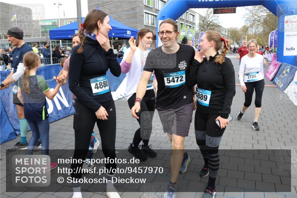 12.04.2026 - 45. Internationalen Wilhelmsburger Insellauf Strokosch-Dieckow http://msf.ph/oto/9457970 12.04.2026 13:02:02 Laufen  meine-sportfotos.de