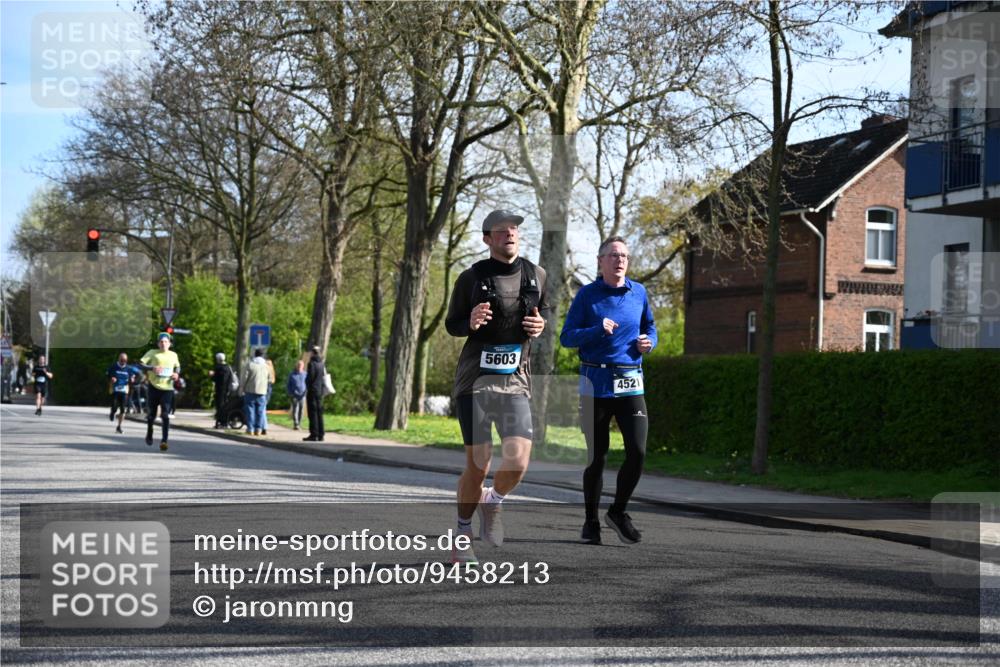 12.04.2026 - 45. Internationalen Wilhelmsburger Insellauf J. Mangold http://msf.ph/oto/9458213 12.04.2026 10:35:36 Ziel 4884, 5603, 4521, 5731, 5950, 5042, 4050, 5589, 3084, 3516, 3084, 3516, 3221, 2192, 3731, 4118, 4118, 4190, 4439 meine-sportfotos.de