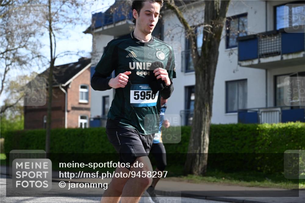 12.04.2026 - 45. Internationalen Wilhelmsburger Insellauf J. Mangold http://msf.ph/oto/9458297 12.04.2026 10:35:45 Ziel 5603, 4521, 5731, 5950, 5042, 4050, 5589, 3084, 3516, 3221, 2192, 3731, 2192, 3731, 4118, 4190, 4439, 4172, 4030, 5291 meine-sportfotos.de