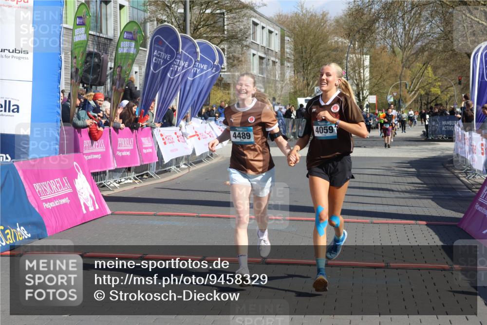 12.04.2026 - 45. Internationalen Wilhelmsburger Insellauf Strokosch-Dieckow http://msf.ph/oto/9458329 12.04.2026 11:04:45 Ziel 2664, 5792, 4059, 4489, 4686 meine-sportfotos.de