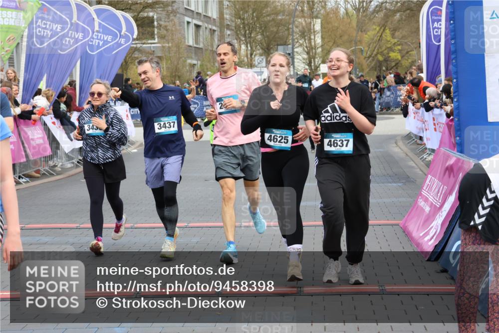 12.04.2026 - 45. Internationalen Wilhelmsburger Insellauf Strokosch-Dieckow http://msf.ph/oto/9458398 12.04.2026 13:01:41 Laufen  meine-sportfotos.de