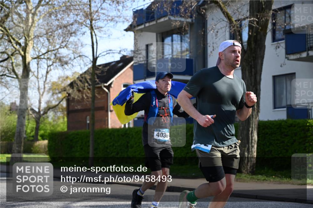 12.04.2026 - 45. Internationalen Wilhelmsburger Insellauf J. Mangold http://msf.ph/oto/9458493 12.04.2026 10:36:18 Ziel 4190, 4439, 4172, 4030, 5291, 2446, 2090, 5691, 3796, 2582, 3629, 3894, 4544, 4544, 3230, 4978 meine-sportfotos.de