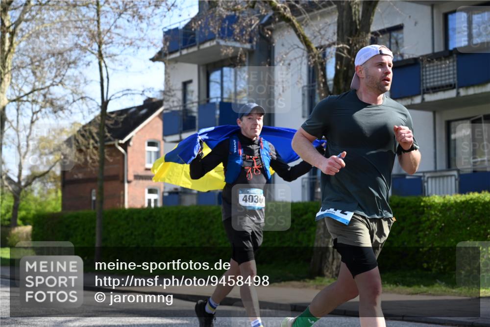 12.04.2026 - 45. Internationalen Wilhelmsburger Insellauf J. Mangold http://msf.ph/oto/9458498 12.04.2026 10:36:18 Ziel 4190, 4439, 4172, 4030, 5291, 2446, 2090, 5691, 3796, 2582, 3629, 3894, 4544, 4544, 3230, 4978 meine-sportfotos.de