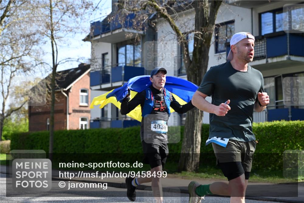 12.04.2026 - 45. Internationalen Wilhelmsburger Insellauf J. Mangold http://msf.ph/oto/9458499 12.04.2026 10:36:18 Ziel 4190, 4439, 4172, 4030, 5291, 2446, 2090, 5691, 3796, 2582, 3629, 3894, 4544, 4544, 3230, 4978 meine-sportfotos.de