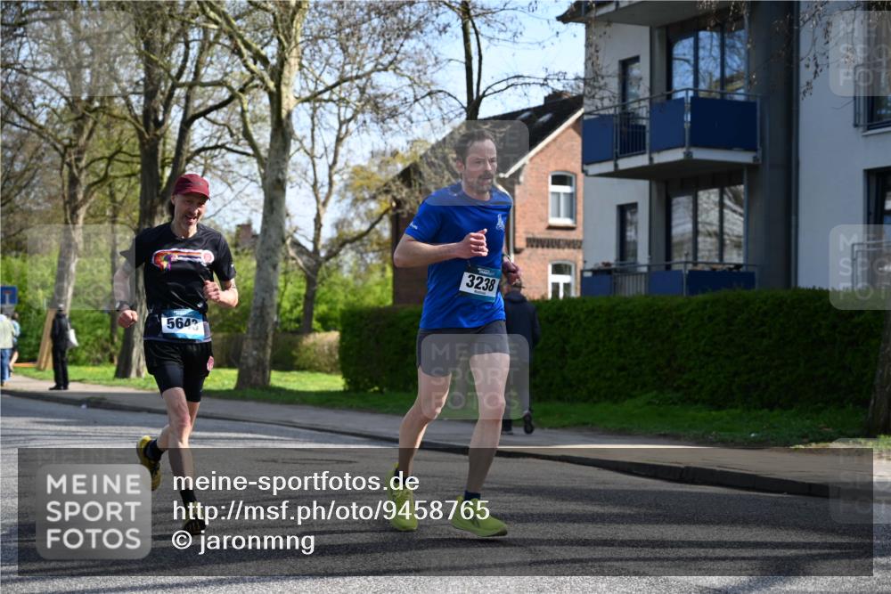 12.04.2026 - 45. Internationalen Wilhelmsburger Insellauf J. Mangold http://msf.ph/oto/9458765 12.04.2026 10:37:22 Ziel 4467, 4482, 4779, 3492, 5643, 3238, 2531, 5496, 5251, 3182, 2568, 2657, 4833, 5706, 2105, 4013, 3386, 5289, 2537, 2020 meine-sportfotos.de