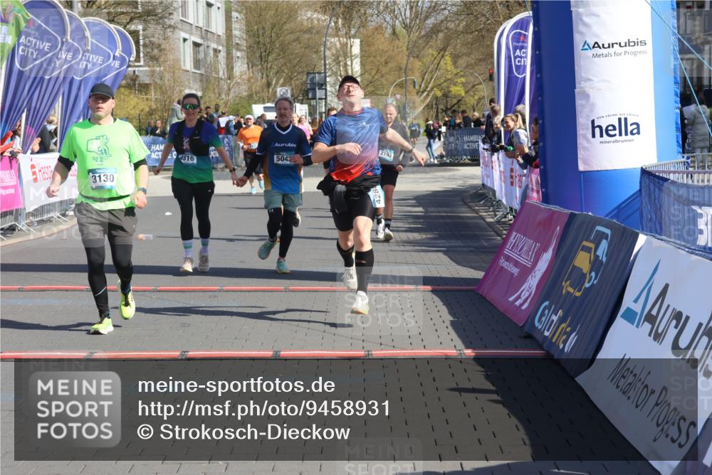 12.04.2026 - 45. Internationalen Wilhelmsburger Insellauf Strokosch-Dieckow http://msf.ph/oto/9458931 12.04.2026 11:05:29 Ziel 2203, 2415, 3130, 4286, 4516, 5043 meine-sportfotos.de