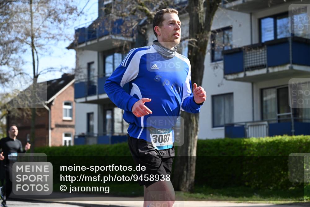 12.04.2026 - 45. Internationalen Wilhelmsburger Insellauf J. Mangold http://msf.ph/oto/9458938 12.04.2026 10:38:09 Ziel 5289, 2537, 2020, 5363, 2986, 5732, 3087, 4832, 2605, 2614, 4063, 4063, 3214, 2710, 4264, 4264, 3911 meine-sportfotos.de