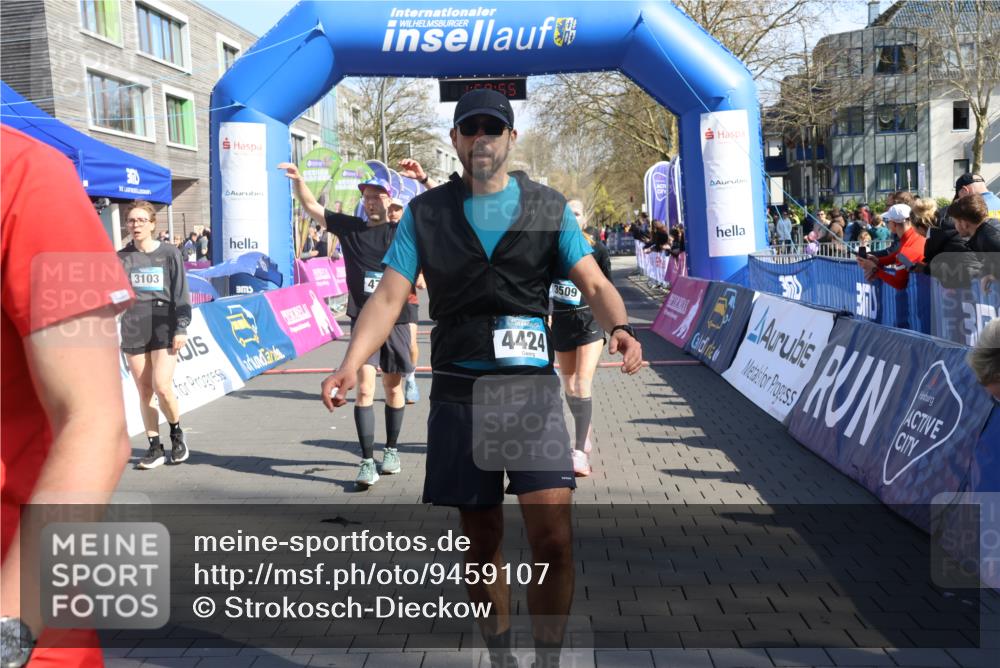 12.04.2026 - 45. Internationalen Wilhelmsburger Insellauf Strokosch-Dieckow http://msf.ph/oto/9459107 12.04.2026 10:48:54 Ziel 3509, 4768, 3060, 3063, 2992, 2846, 3722, 4088, 4913 meine-sportfotos.de