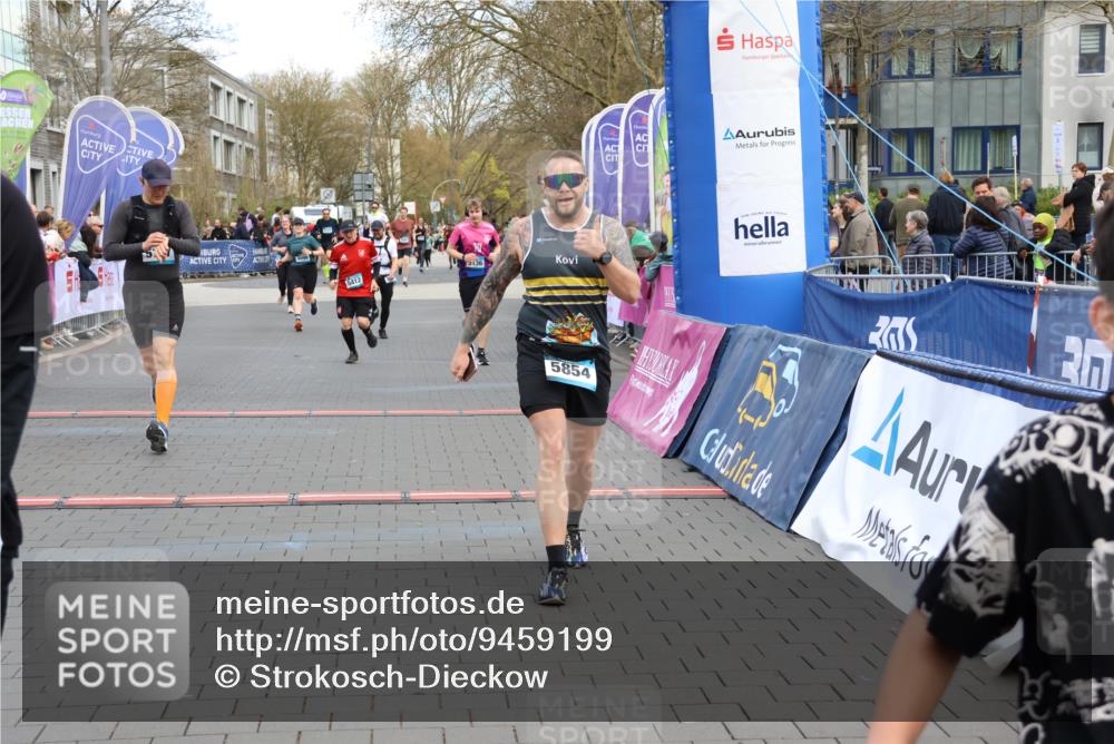 12.04.2026 - 45. Internationalen Wilhelmsburger Insellauf Strokosch-Dieckow http://msf.ph/oto/9459199 12.04.2026 13:01:09 Laufen  meine-sportfotos.de