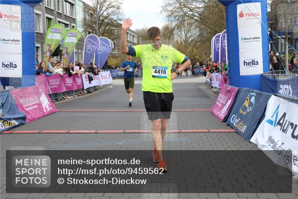 12.04.2026 - 45. Internationalen Wilhelmsburger Insellauf Strokosch-Dieckow http://msf.ph/oto/9459562 12.04.2026 13:00:55 Laufen  meine-sportfotos.de
