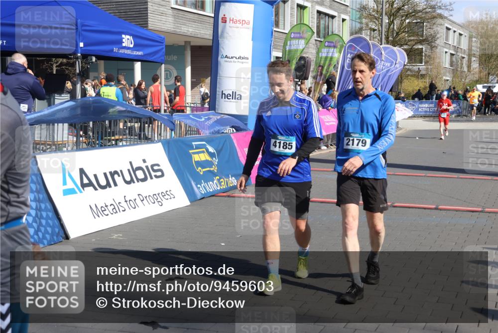 12.04.2026 - 45. Internationalen Wilhelmsburger Insellauf Strokosch-Dieckow http://msf.ph/oto/9459603 12.04.2026 10:49:31 Ziel 4185, 2179 meine-sportfotos.de