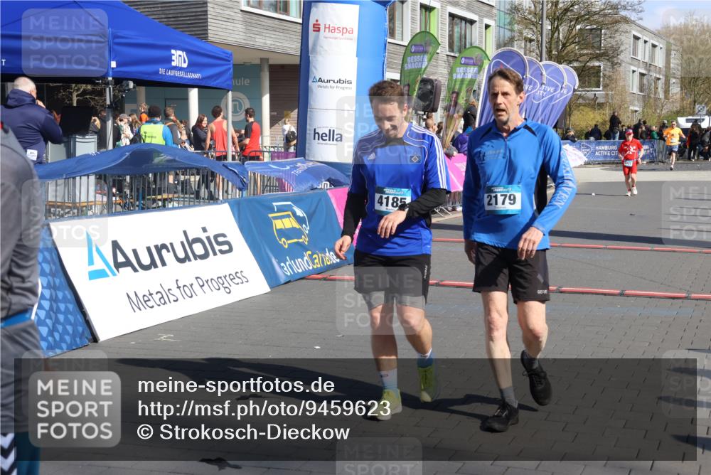 12.04.2026 - 45. Internationalen Wilhelmsburger Insellauf Strokosch-Dieckow http://msf.ph/oto/9459623 12.04.2026 10:49:31 Ziel 4185, 2179 meine-sportfotos.de