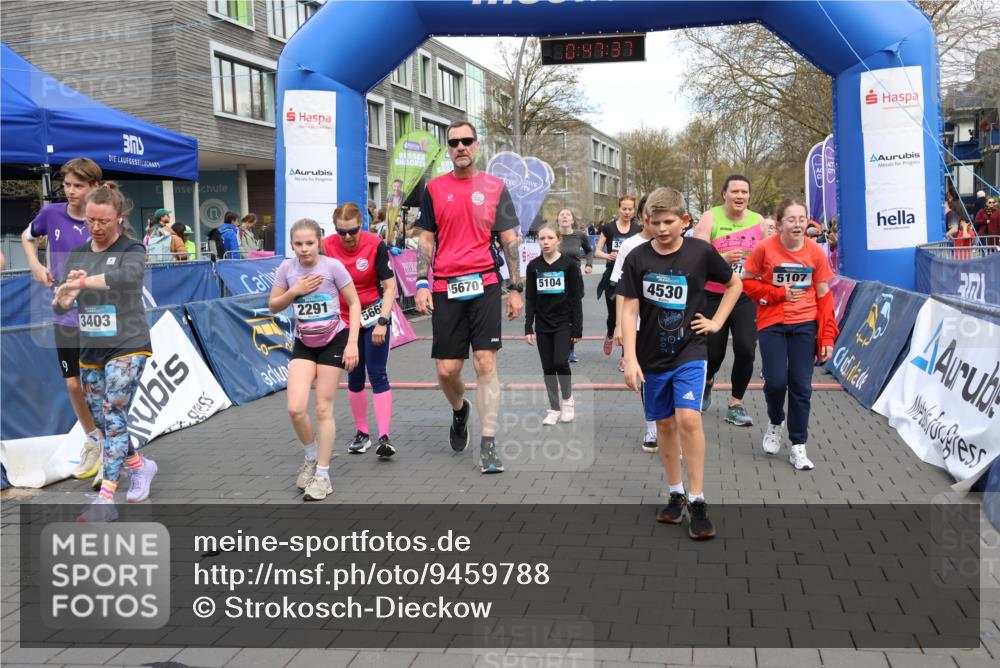 12.04.2026 - 45. Internationalen Wilhelmsburger Insellauf Strokosch-Dieckow http://msf.ph/oto/9459788 12.04.2026 13:00:37 Laufen  meine-sportfotos.de
