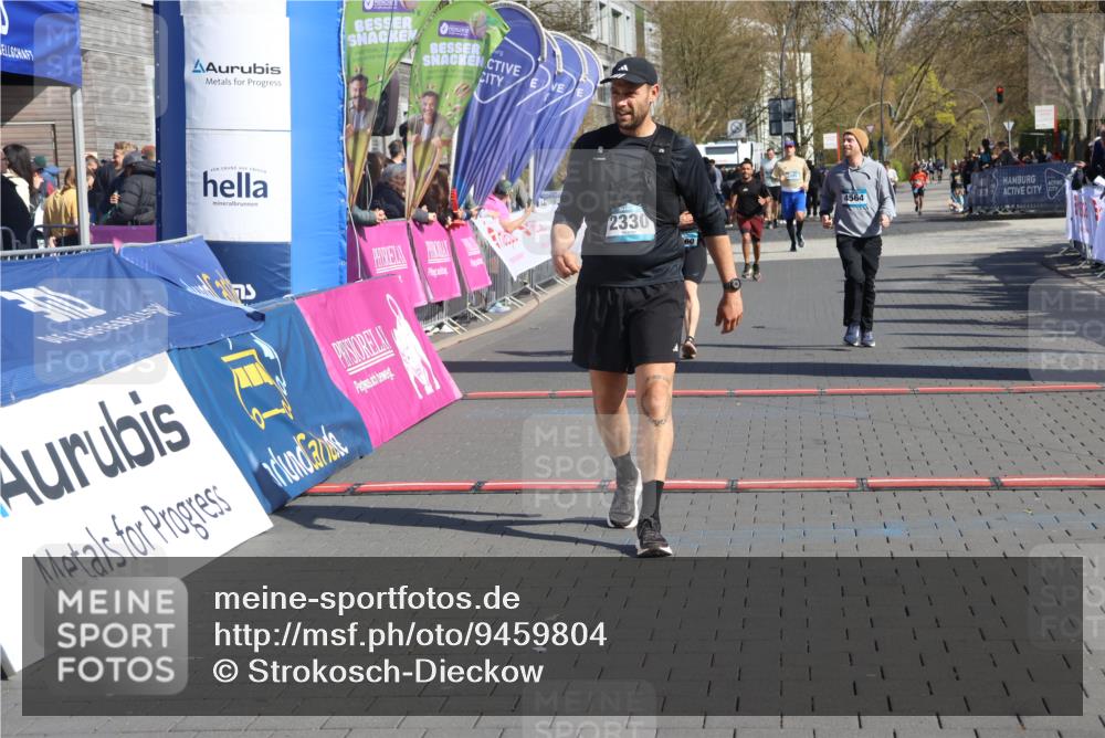 12.04.2026 - 45. Internationalen Wilhelmsburger Insellauf Strokosch-Dieckow http://msf.ph/oto/9459804 12.04.2026 11:06:44 Ziel 2330, 3460, 4564 meine-sportfotos.de