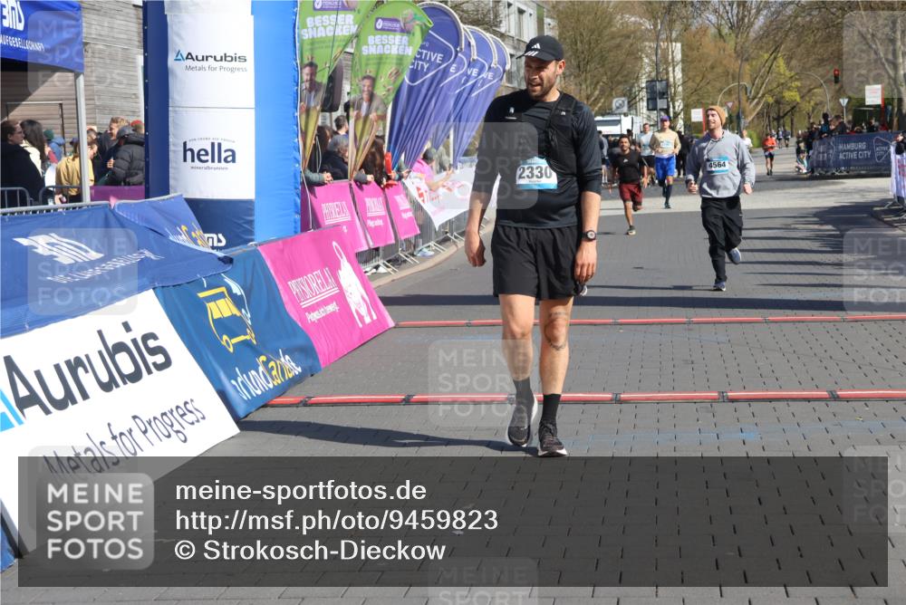 12.04.2026 - 45. Internationalen Wilhelmsburger Insellauf Strokosch-Dieckow http://msf.ph/oto/9459823 12.04.2026 11:06:45 Ziel 2330, 3460, 4564 meine-sportfotos.de