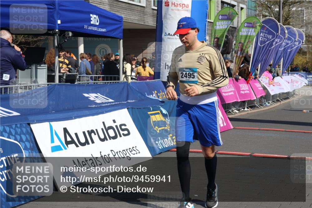 12.04.2026 - 45. Internationalen Wilhelmsburger Insellauf Strokosch-Dieckow http://msf.ph/oto/9459941 12.04.2026 11:06:56 Ziel 2495 meine-sportfotos.de