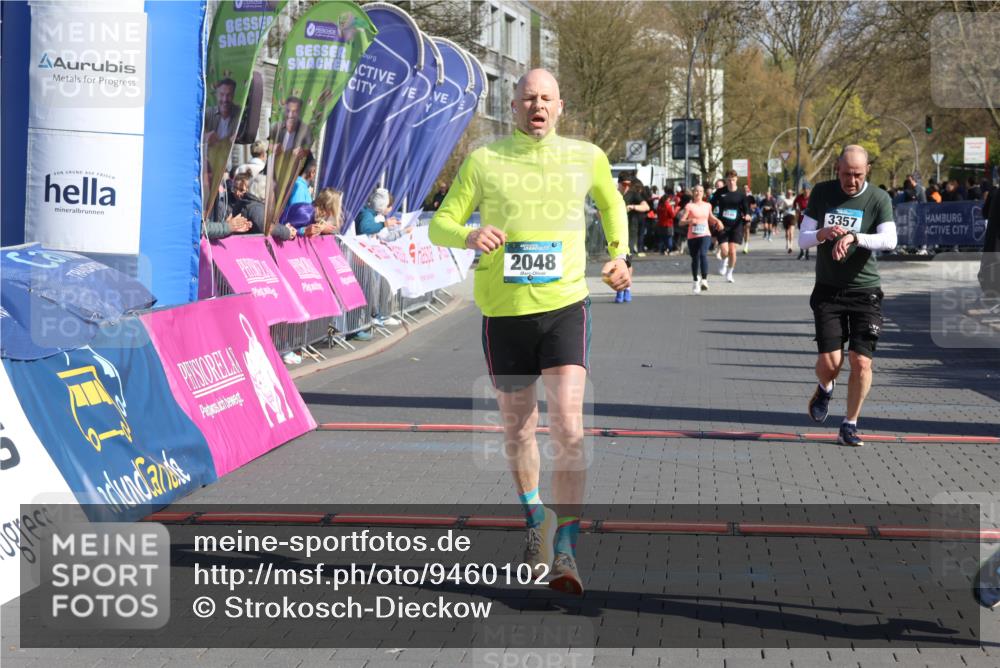 12.04.2026 - 45. Internationalen Wilhelmsburger Insellauf Strokosch-Dieckow http://msf.ph/oto/9460102 12.04.2026 10:50:01 Ziel 3036, 2048, 3357 meine-sportfotos.de
