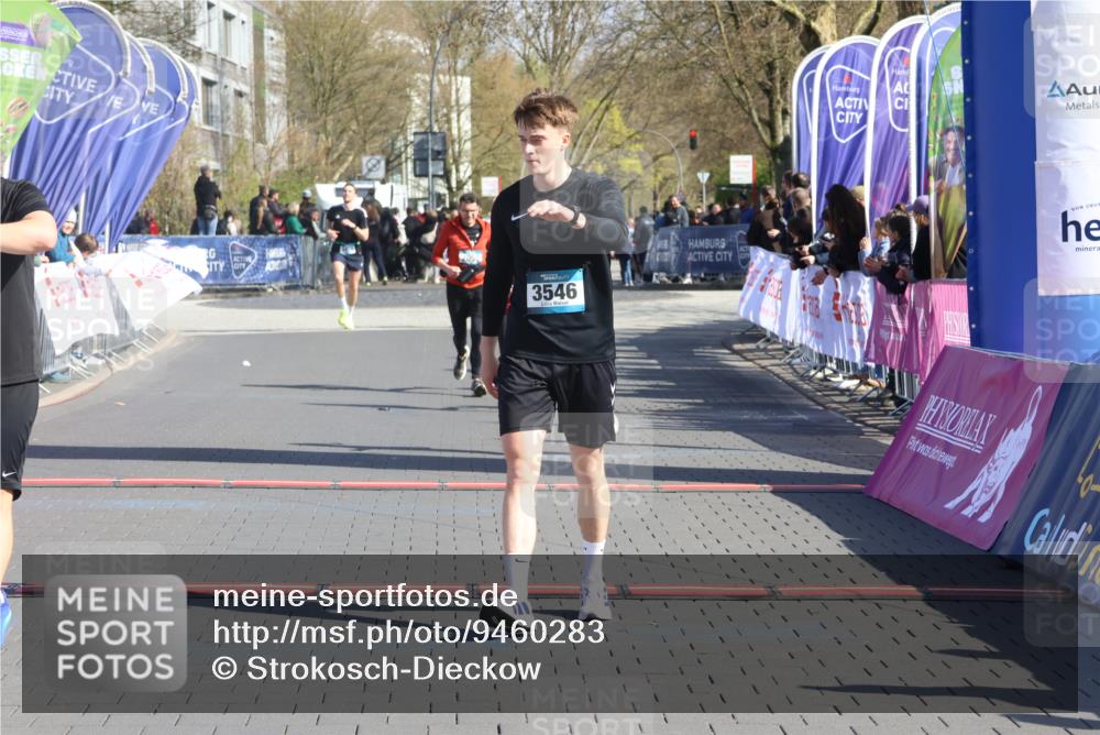 12.04.2026 - 45. Internationalen Wilhelmsburger Insellauf Strokosch-Dieckow http://msf.ph/oto/9460283 12.04.2026 10:50:11 Ziel 2655, 5441, 3546, 2618, 2176 meine-sportfotos.de