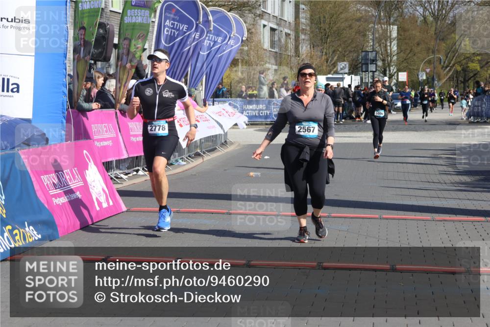 12.04.2026 - 45. Internationalen Wilhelmsburger Insellauf Strokosch-Dieckow http://msf.ph/oto/9460290 12.04.2026 11:07:44 Ziel 2567, 2778 meine-sportfotos.de