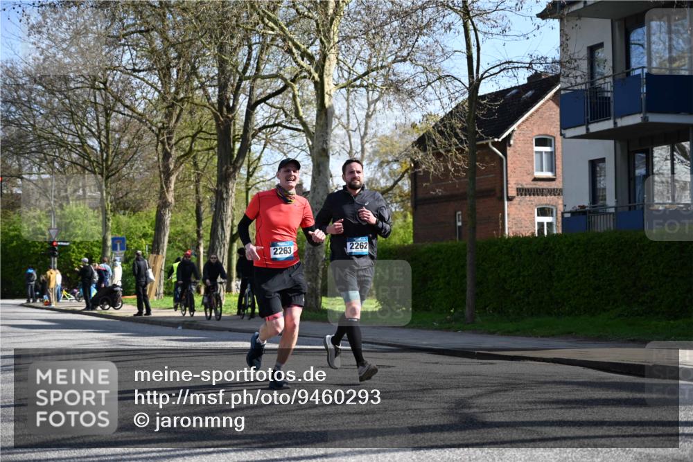 12.04.2026 - 45. Internationalen Wilhelmsburger Insellauf J. Mangold http://msf.ph/oto/9460293 12.04.2026 10:42:12 Ziel 4615, 2222, 3419, 4042, 3991, 2262, 2263, 2252, 3091, 5442, 5273, 2724, 2500, 3021 meine-sportfotos.de