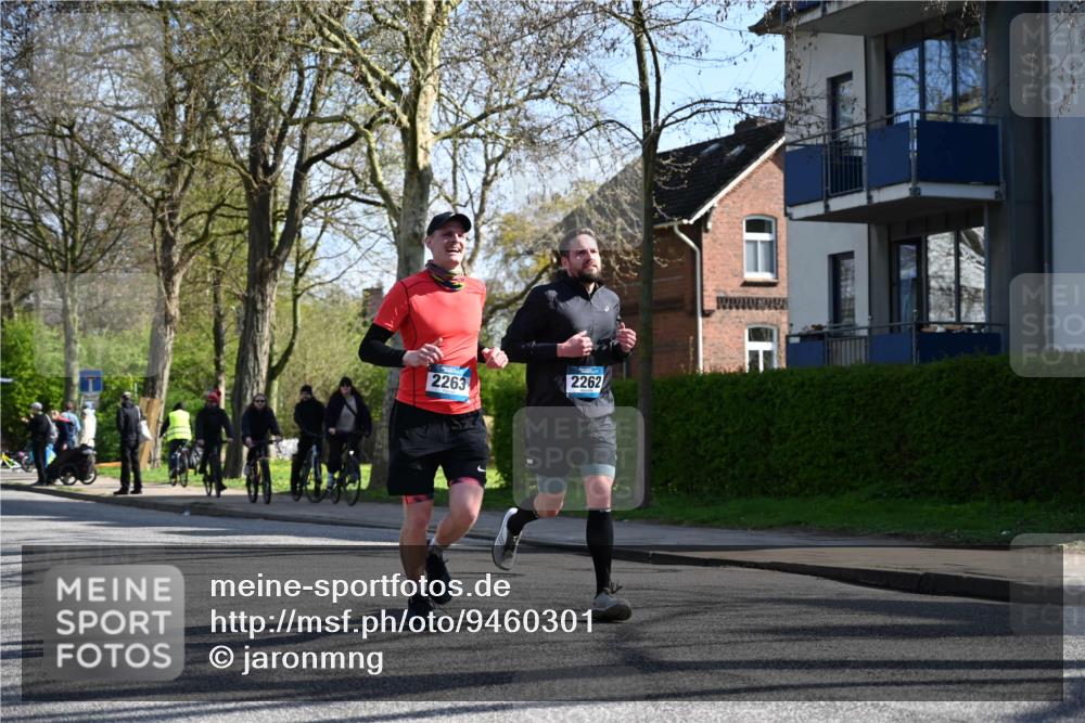 12.04.2026 - 45. Internationalen Wilhelmsburger Insellauf J. Mangold http://msf.ph/oto/9460301 12.04.2026 10:42:13 Ziel 4615, 2222, 3419, 4042, 3991, 2262, 2263, 2252, 3091, 5442, 5273, 2724, 2500, 3021 meine-sportfotos.de