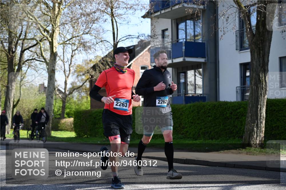 12.04.2026 - 45. Internationalen Wilhelmsburger Insellauf J. Mangold http://msf.ph/oto/9460312 12.04.2026 10:42:13 Ziel 4615, 2222, 3419, 4042, 3991, 2262, 2263, 2252, 3091, 5442, 5273, 2724, 2500, 3021 meine-sportfotos.de