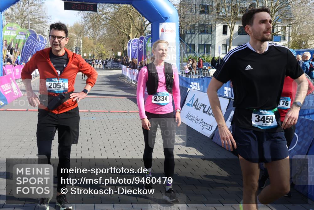 12.04.2026 - 45. Internationalen Wilhelmsburger Insellauf Strokosch-Dieckow http://msf.ph/oto/9460479 12.04.2026 10:50:24 Ziel 4855 meine-sportfotos.de