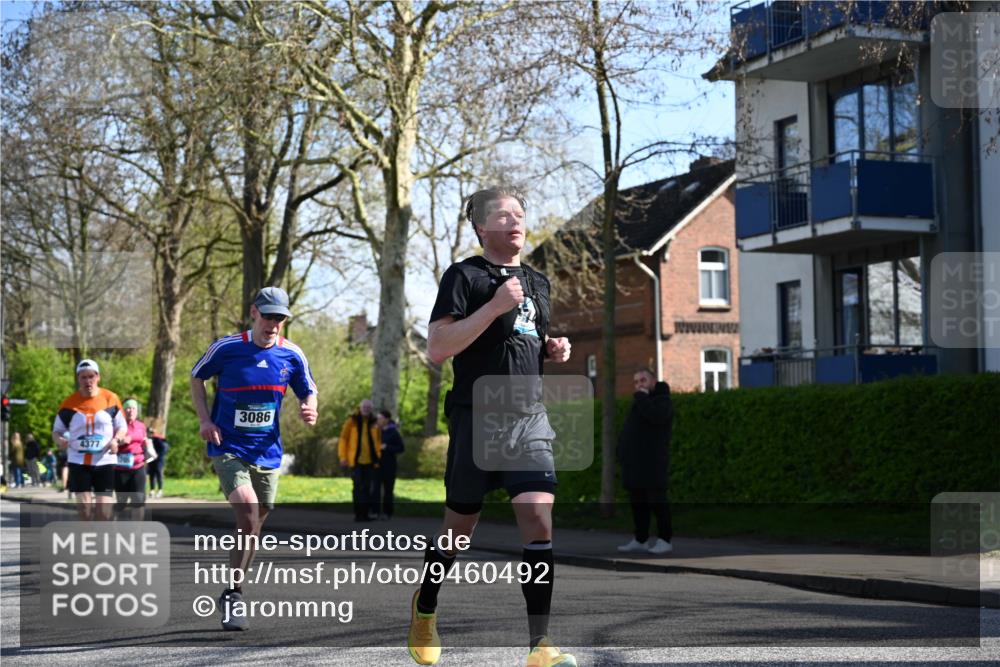 12.04.2026 - 45. Internationalen Wilhelmsburger Insellauf J. Mangold http://msf.ph/oto/9460492 12.04.2026 10:42:59 Ziel 2724, 2500, 3021, 5751, 5794, 3779, 5840, 2406, 4377, 3086, 3227, 4974, 5705, 2189, 5697, 2813, 4931, 3565, 5337, 2102, 2656, 2104, 5337, 2102, 2656, 2104, 5407, 5286, 2039, 3486, 4428, 3022, 4349 meine-sportfotos.de