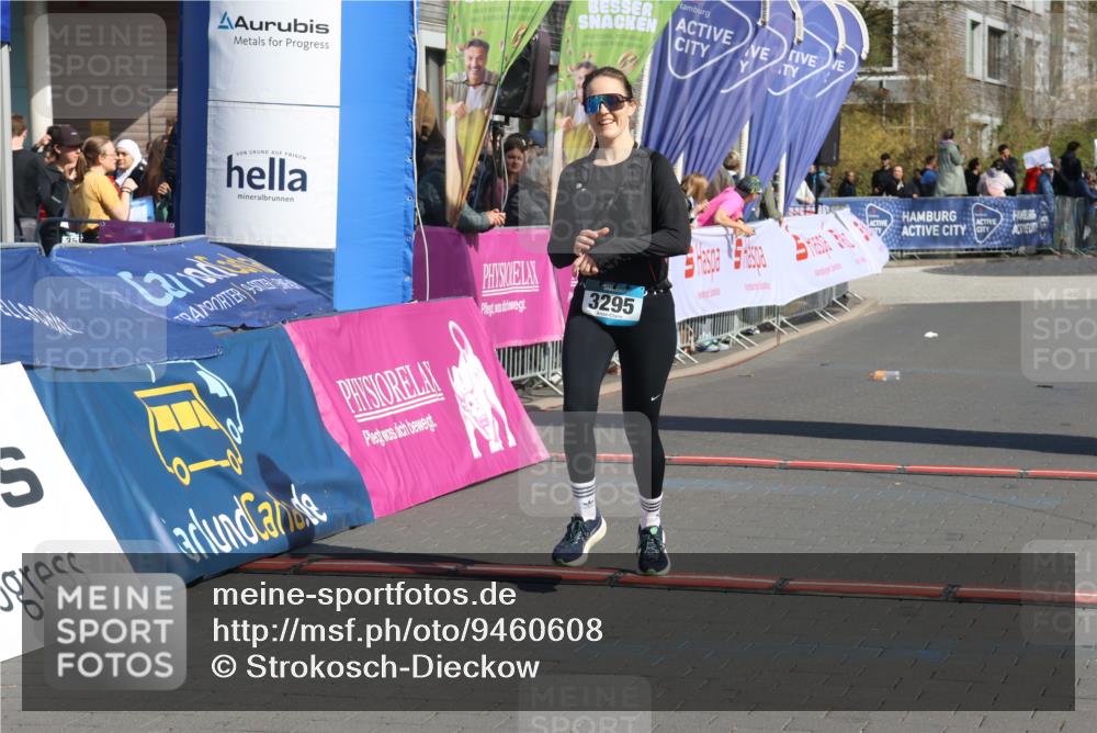12.04.2026 - 45. Internationalen Wilhelmsburger Insellauf Strokosch-Dieckow http://msf.ph/oto/9460608 12.04.2026 11:08:01 Ziel 4856, 3295 meine-sportfotos.de