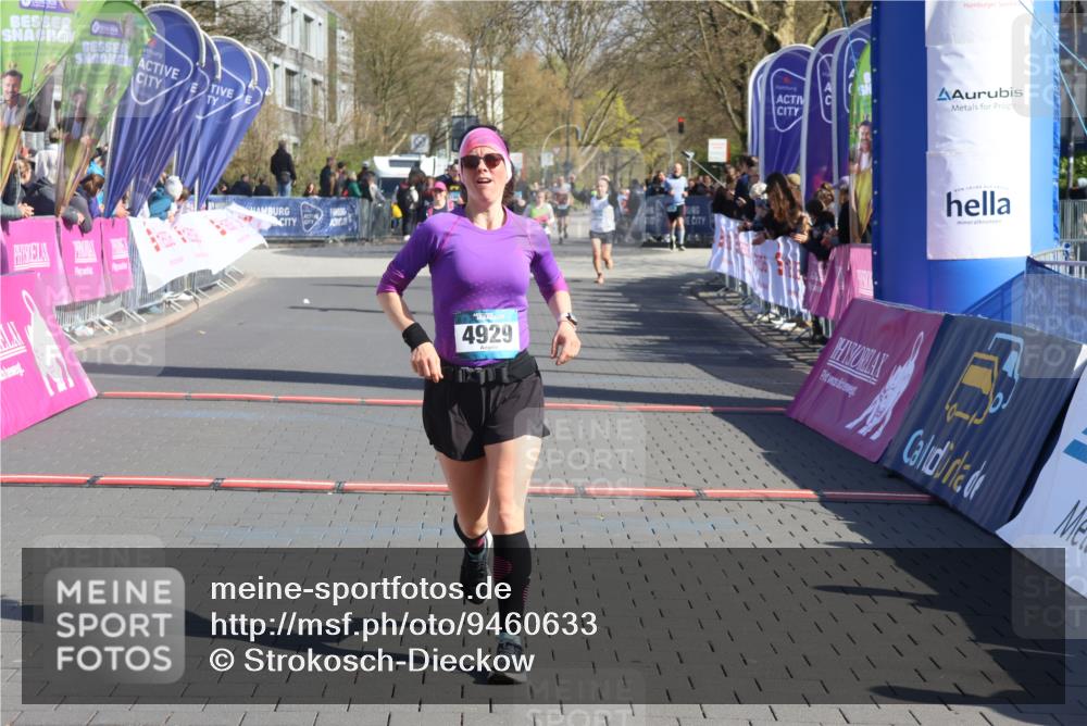 12.04.2026 - 45. Internationalen Wilhelmsburger Insellauf Strokosch-Dieckow http://msf.ph/oto/9460633 12.04.2026 10:50:30 Ziel 4855, 4929 meine-sportfotos.de