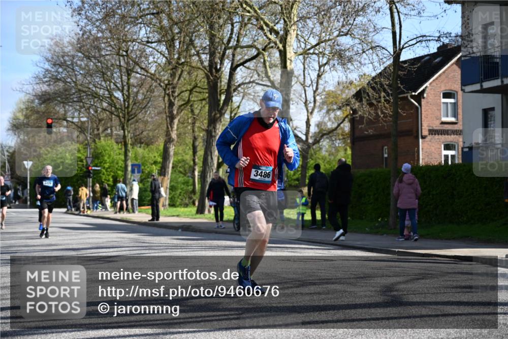 12.04.2026 - 45. Internationalen Wilhelmsburger Insellauf J. Mangold http://msf.ph/oto/9460676 12.04.2026 10:43:27 Ziel 5407, 5286, 2039, 3486, 4428, 3022, 4349, 2065, 3345, 2073, 2073, 4829, 4062, 5824 meine-sportfotos.de