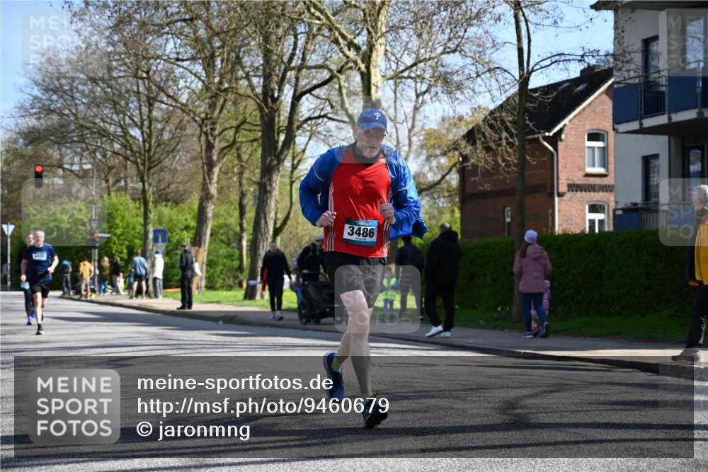 12.04.2026 - 45. Internationalen Wilhelmsburger Insellauf J. Mangold http://msf.ph/oto/9460679 12.04.2026 10:43:27 Ziel 5407, 5286, 2039, 3486, 4428, 3022, 4349, 2065, 3345, 2073, 2073, 4829, 4062, 5824 meine-sportfotos.de