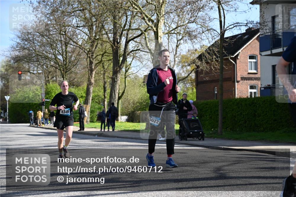 12.04.2026 - 45. Internationalen Wilhelmsburger Insellauf J. Mangold http://msf.ph/oto/9460712 12.04.2026 10:43:33 Ziel 3486, 4428, 3022, 4349, 2065, 3345, 2073, 4829, 4062, 5824, 3356 meine-sportfotos.de