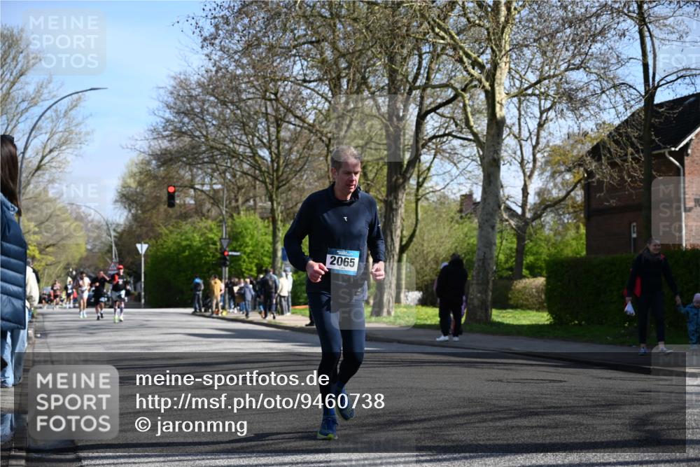 12.04.2026 - 45. Internationalen Wilhelmsburger Insellauf J. Mangold http://msf.ph/oto/9460738 12.04.2026 10:43:42 Ziel 4428, 3022, 4349, 2065, 3345, 2073, 4829, 4062, 5824, 3356, 5766, 5775 meine-sportfotos.de