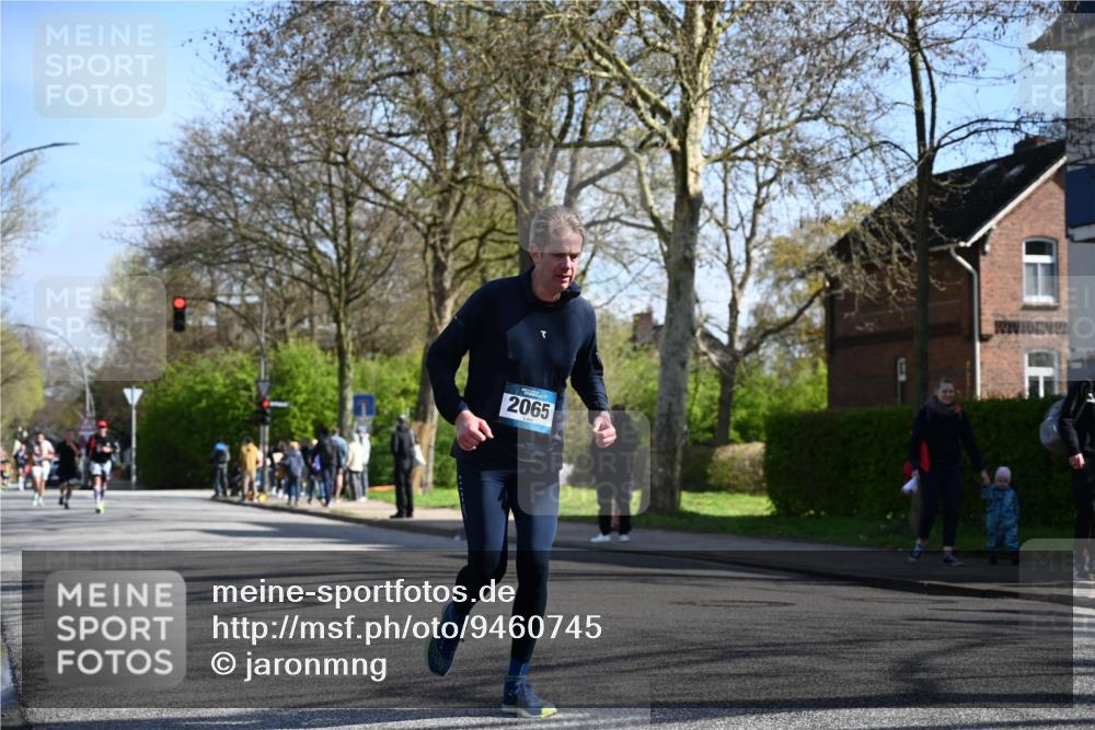 12.04.2026 - 45. Internationalen Wilhelmsburger Insellauf J. Mangold http://msf.ph/oto/9460745 12.04.2026 10:43:42 Ziel 4428, 3022, 4349, 2065, 3345, 2073, 4829, 4062, 5824, 3356, 5766, 5775 meine-sportfotos.de