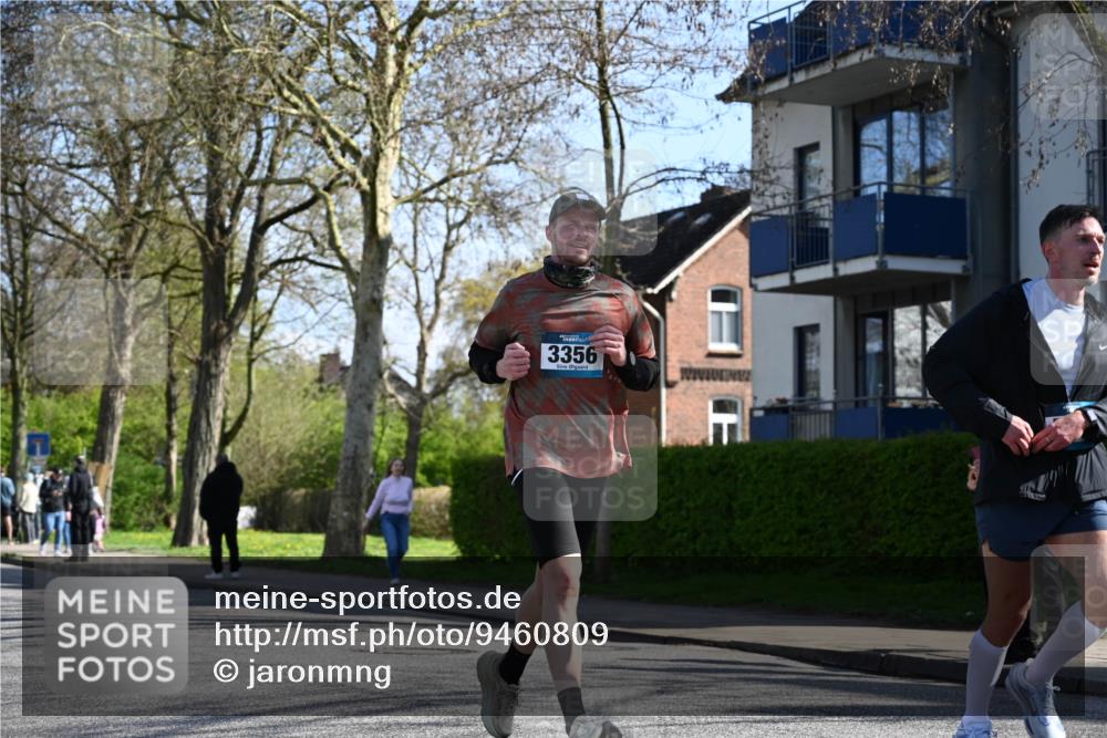 12.04.2026 - 45. Internationalen Wilhelmsburger Insellauf J. Mangold http://msf.ph/oto/9460809 12.04.2026 10:44:05 Ziel 4829, 4062, 5824, 3356, 5766, 5775, 3662, 2911, 4934, 2940, 4815, 4758, 5009, 4906, 5805, 2920 meine-sportfotos.de