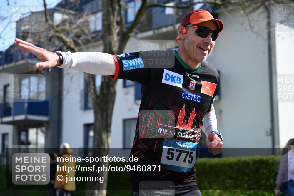 12.04.2026 - 45. Internationalen Wilhelmsburger Insellauf J. Mangold http://msf.ph/oto/9460871 12.04.2026 10:44:18 Ziel 5766, 5775, 3662, 2911, 4934, 2940, 4815, 4758, 5009, 4815, 4758, 5009, 4906, 5805, 2920, 3173, 2190, 4914, 5341, 5435, 5563, 2075 meine-sportfotos.de
