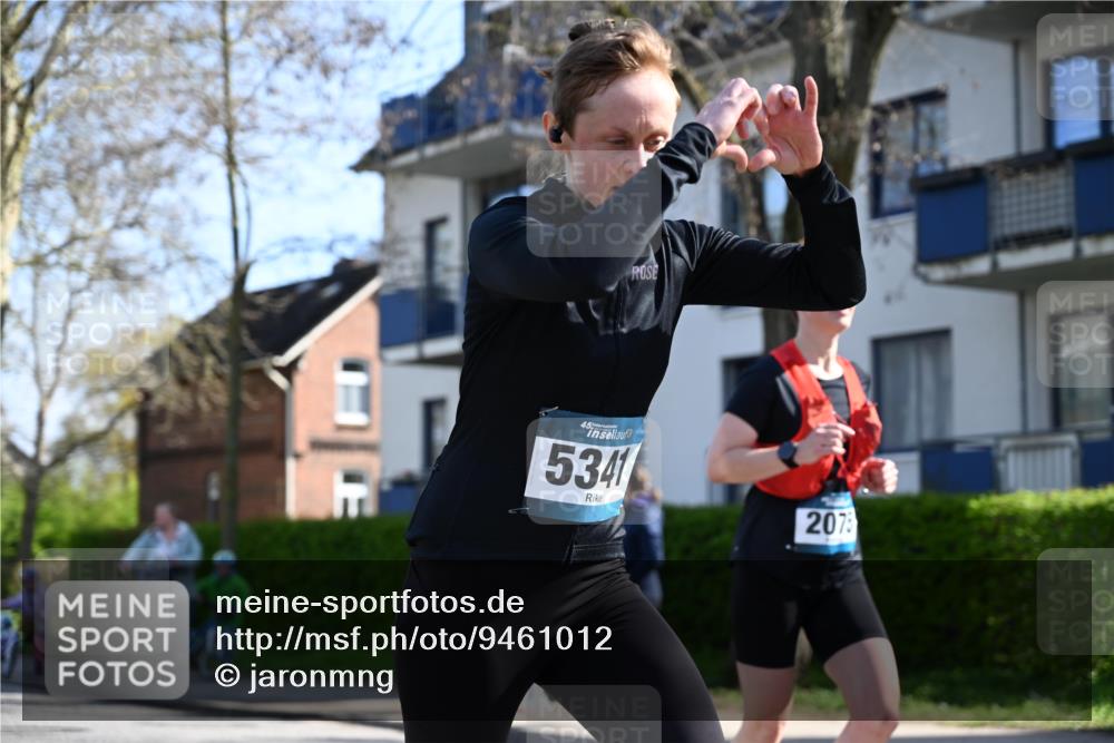 12.04.2026 - 45. Internationalen Wilhelmsburger Insellauf J. Mangold http://msf.ph/oto/9461012 12.04.2026 10:44:53 Ziel 2920, 3173, 2190, 4914, 5341, 5435, 5563, 2075, 2810, 3408, 4739, 3416, 2899, 4785, 3566, 5037, 5046, 3747, 3054, 2376, 2300, 3334, 4958, 3500, 4928, 4333, 2301, 2995, 2134, 3369, 4635, 3772 meine-sportfotos.de