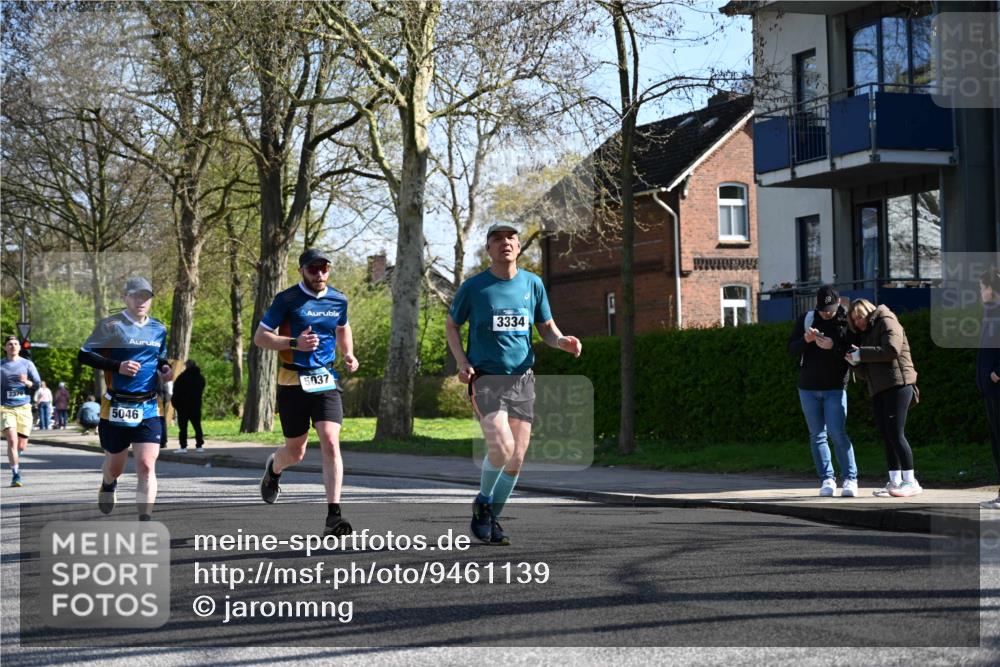 12.04.2026 - 45. Internationalen Wilhelmsburger Insellauf J. Mangold http://msf.ph/oto/9461139 12.04.2026 10:45:10 Ziel 3416, 2899, 4785, 3566, 5037, 5046, 3747, 3054, 2376, 2300, 3334, 4958, 3500, 4928, 4333, 2301, 2995, 2134, 3369, 4635, 3772, 3337, 3680, 3680, 5325, 3653, 4139, 4531, 5694, 2216, 3430, 5594, 4481, 4682 meine-sportfotos.de